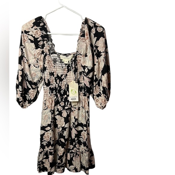 SALTWATER LUXE black & pink floral smocked dress with balloon sleeves, ruffles - Picture 5 of 10